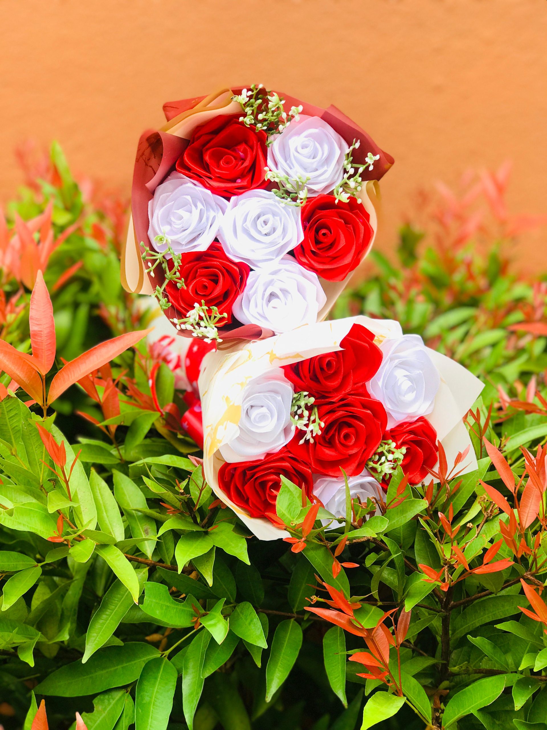 05 Roses Boquet - Image 4