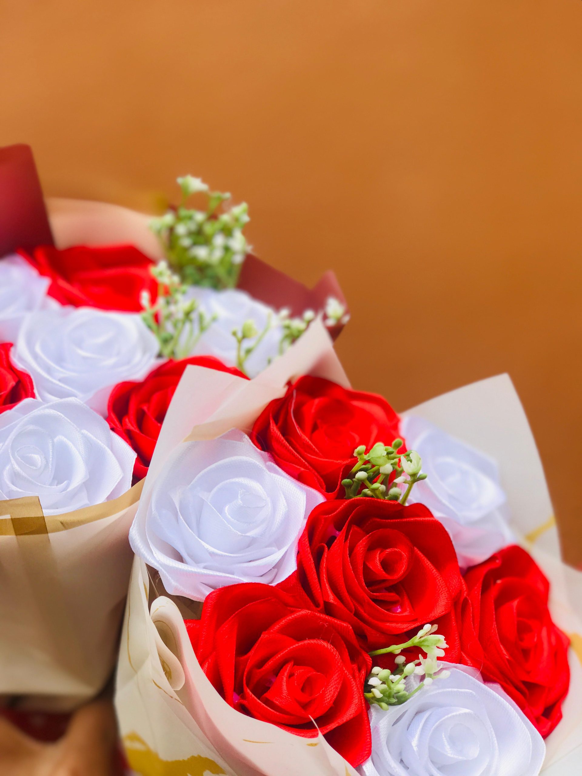 05 Roses Boquet - Image 5