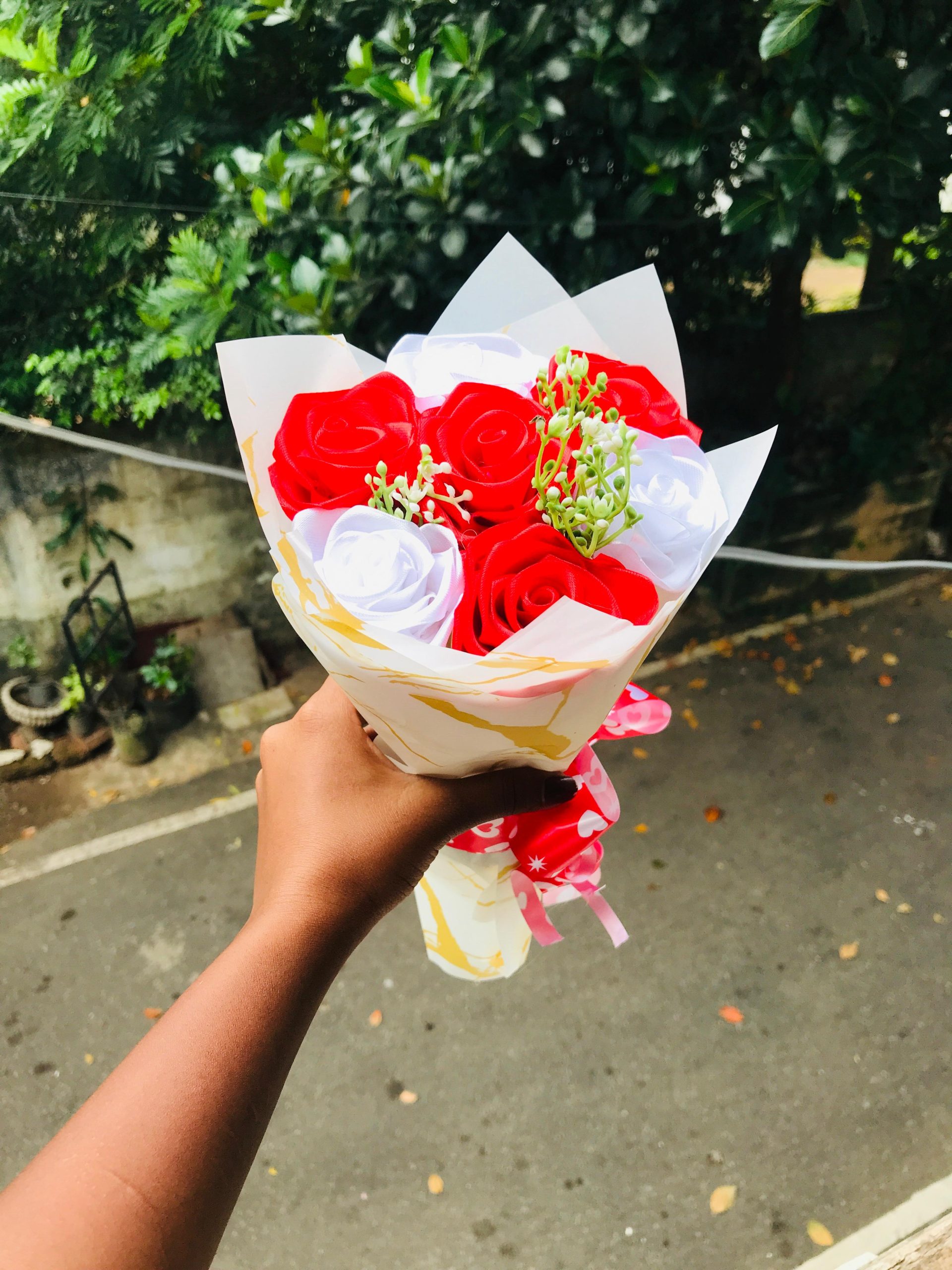 05 Roses Boquet - Image 7