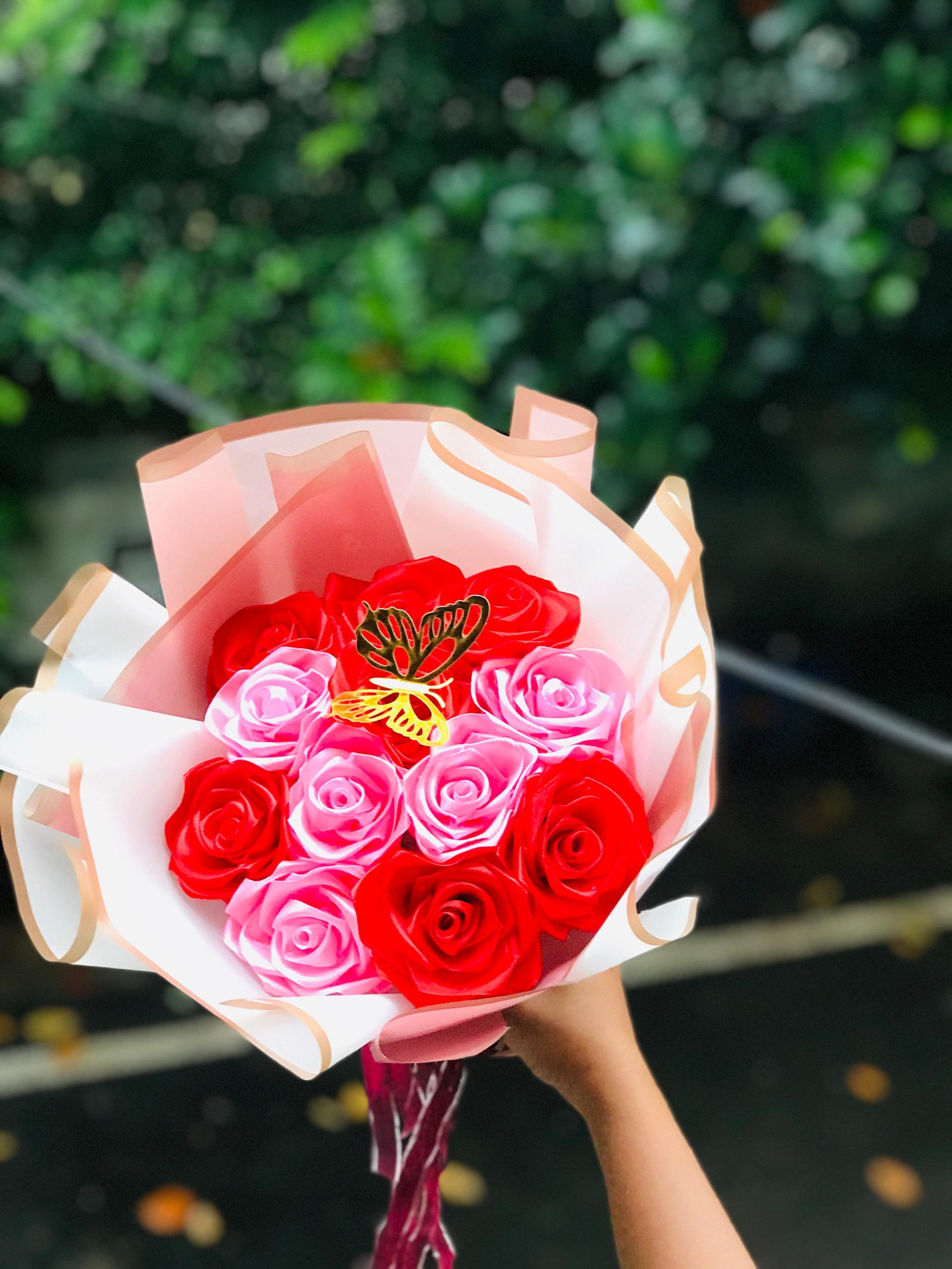 08 Roses Bouquet